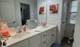 897 Ridgewood, Baldwyn, MS 38824