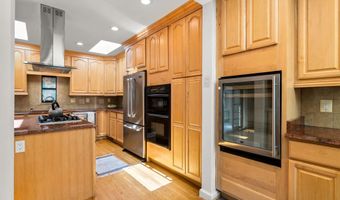 2816 LINDEN Ln, Silver Spring, MD 20910