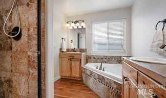 23800 Breyer Rd, Caldwell, ID 83607