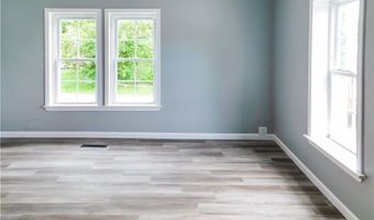 1229 W 45th St, Ashtabula, OH 44004