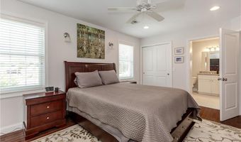 37 Union St, Lincoln, RI 02865