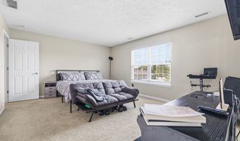 7022 Forrester Ln, Indianapolis, IN 46217