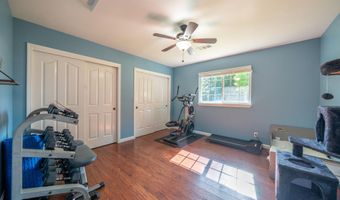 6679 Meadowlark Ln, Anderson, CA 96007