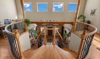 650 Barnett Dr, Bosque Farms, NM 87068