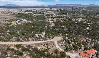 1032 Canyonside Ct, Aguanga, CA 92532