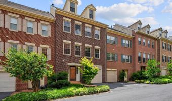5105 SKYLINE VILLAGE Ct #8, Alexandria, VA 22302
