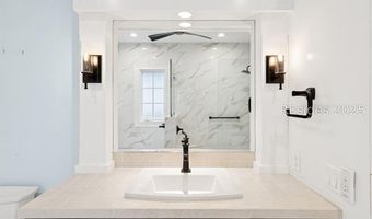 46 Hawthorne Rd, Bluffton, SC 29910