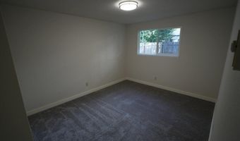 2419 SE ERMINE St, Albany, OR 97322