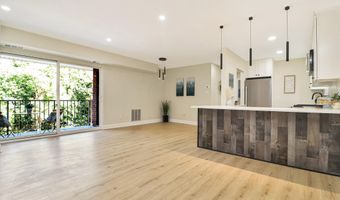 7980 AUDUBON Ave 203, Alexandria, VA 22306