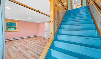 47 Westwood Pkwy, Barre, VT 05641