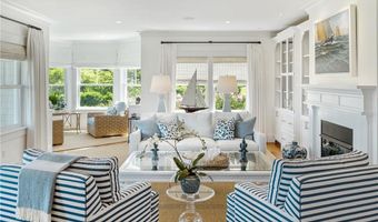 169 Wellington Ave, Newport, RI 02840