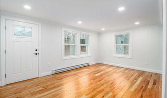 27 Long Meadow Ln, Bethel, CT 06801