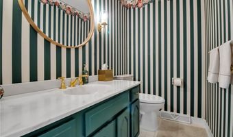 150 Brandywine Dr, Amherst, NY 14221