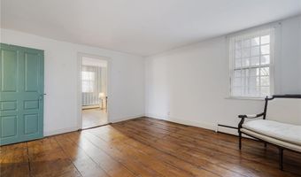 73 Thames St 1, Newport, RI 02840