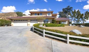 18032 Ohna Rd, Apple Valley, CA 92307