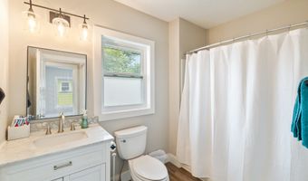 1559 23rd St, Des Moines, IA 50311