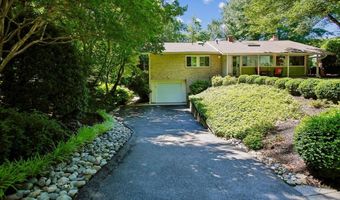 8308 LILLY STONE Dr, Bethesda, MD 20817