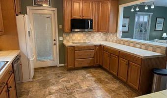 2526 TAHITI Ter, Alabaster, AL 35007