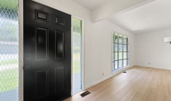 57 Hopson St, Auxier, KY 41602