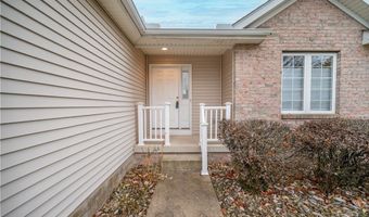 125 Fitch Blvd 201, Austintown, OH 44515