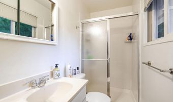 8901 CHARRED OAK Dr, Bethesda, MD 20817