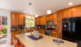48 California Ave, Arcata, CA 95521