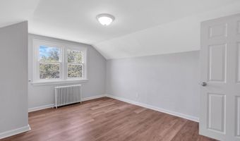 121 E Browning Rd, Bellmawr, NJ 08031