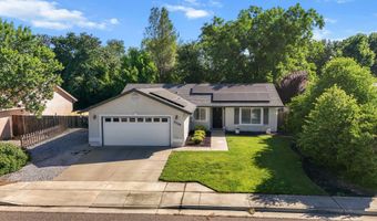 2225 Shenandoah Dr, Anderson, CA 96007
