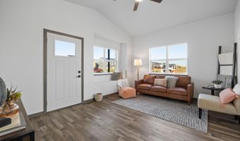 905 Bennington Dr, Box Elder, SD 57719