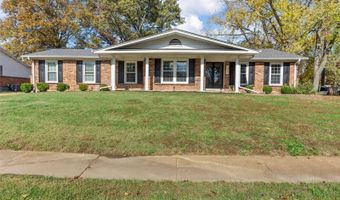 309 Quinnmoor Dr, Ballwin, MO 63011