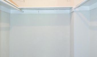 3302 WOODBURN VILLAGE Dr 23, Annandale, VA 22003