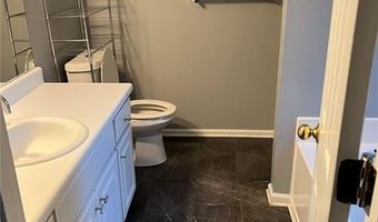1406 Flanagan Mill Dr, Auburn, GA 30011