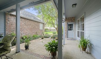 1532 Plantation Oak Dr, Baton Rouge, LA 70810