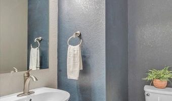 16576 Shoshone St, Broomfield, CO 80023