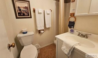 220 S Hwy 93, Challis, ID 83226