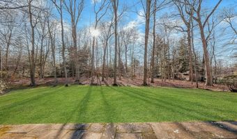32 Litchfield Way, Alpine, NJ 07620