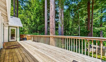 1002 Diamond Dr, Arcata, CA 95521
