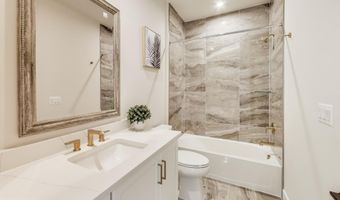 6934 RENITA Ln, Bethesda, MD 20817