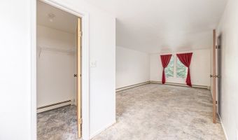 15 Lisa Dr, Alloway, NJ 07422