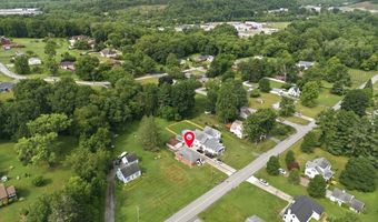 606 Golf Course Rd, Aliquippa, PA 15001