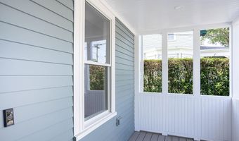 28 Carroll Ave, Newport, RI 02840