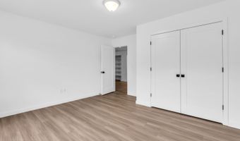 397 Southern Blvd, Bayville, NJ 08721