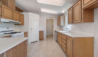 812 Scott Dr, Fernley, NV 89408
