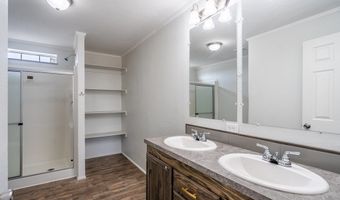8 NW Bit Ct, Andrews, TX 79714