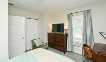 46 Lincoln St, Bristol, CT 06010