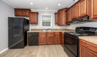 6003 E Lamar St, Bay St. Louis, MS 39520