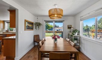 61211 Mount Vista Dr, Bend, OR 97702