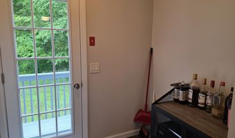 29 Bingham Rd, Canterbury, CT 06331