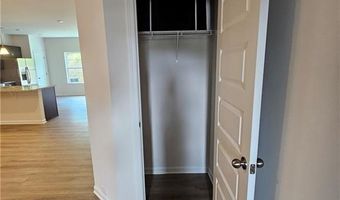 2460 RAVENCLIFF Dr, Austell, GA 30168