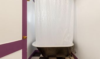 425 Garden Ave, Bisbee, AZ 85603